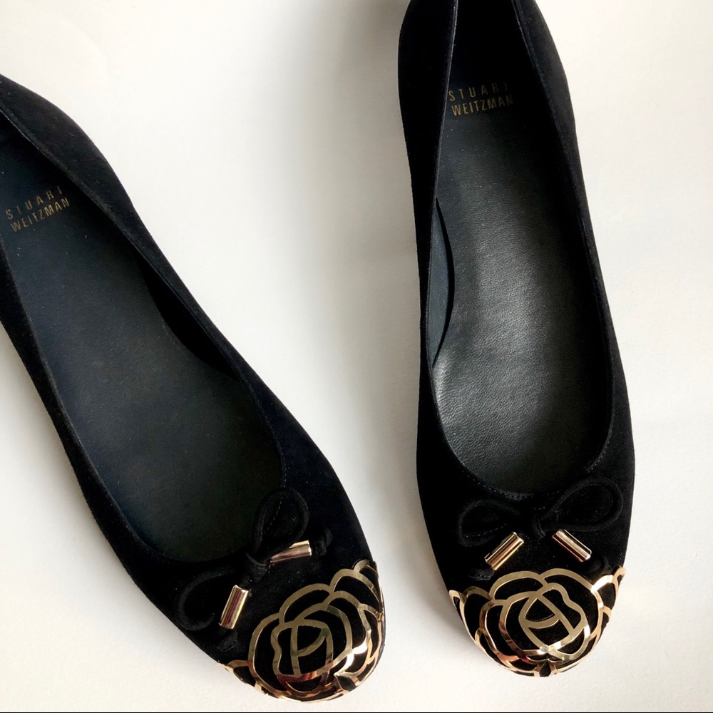 Stuart Weitzman Black and Gold Flats